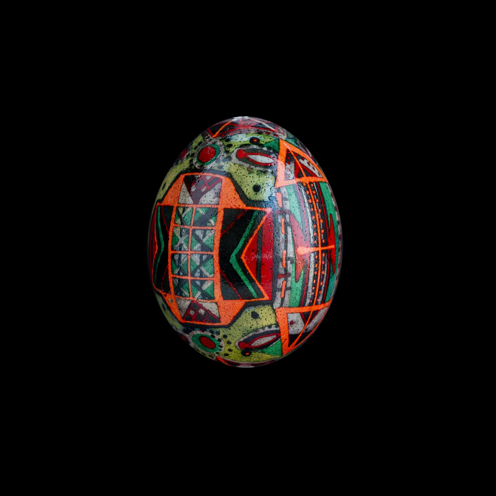 Image of геометрична 2019 by Синтез Традиції, made of віск, яйце, барвник, Писанки medium, from Львів, part of the геометричні орнаменти series Photo 1 of 2.