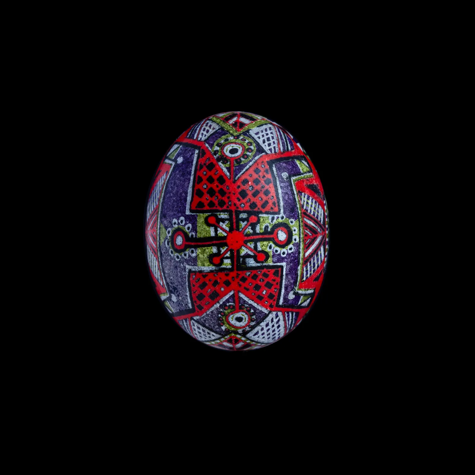 Image of геометрична 2021 by Синтез Традиції, Писанки medium, part of the геометричні орнаменти series Photo 1 of 2.