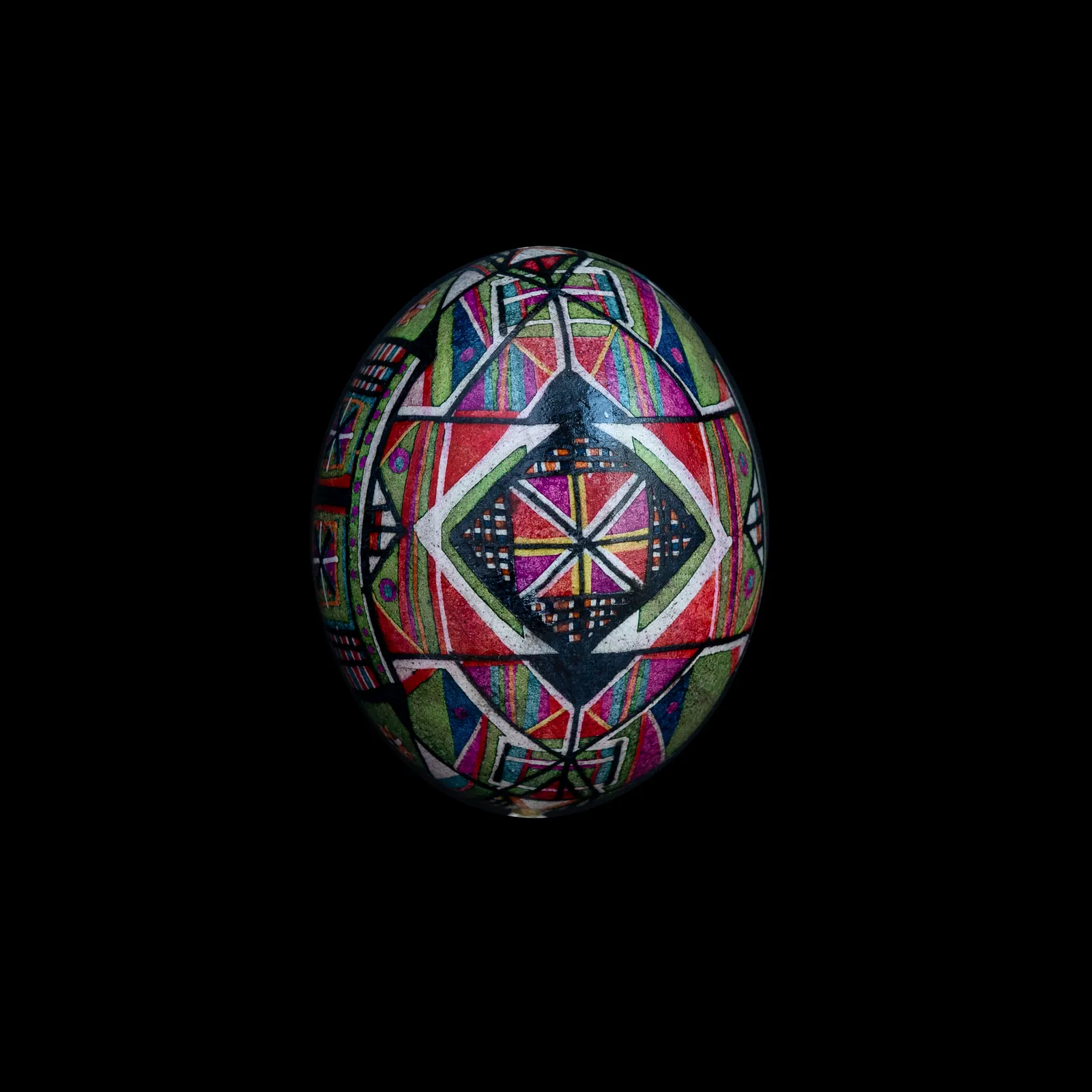 Image of геометрична 2023 by Синтез Традиції, Писанки medium, part of the геометричні орнаменти series Photo 1 of 2.